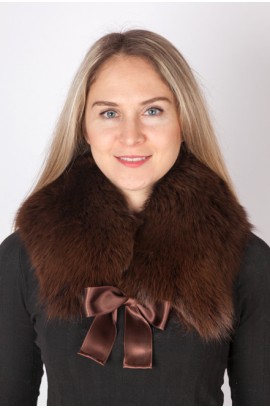 Dark brown fox fur collar-neck warmer